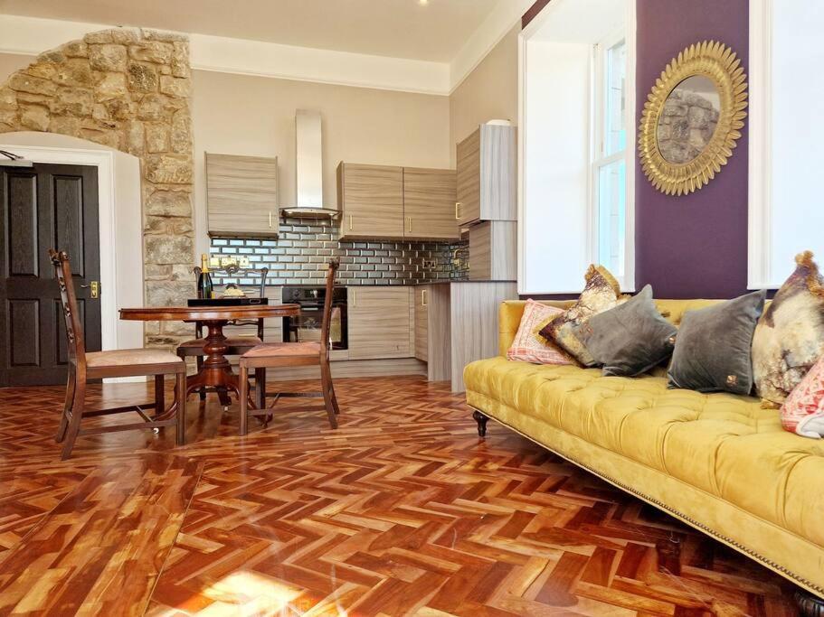 The Hamilton Luxury Let-the Duke Apartment Scorton (Lancashire)