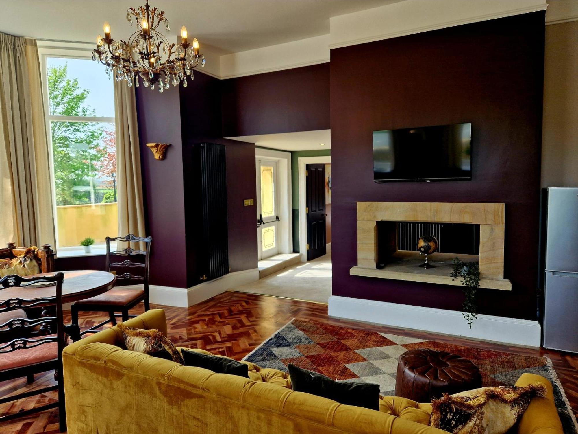 The Hamilton Luxury Let-the Duke Apartment *